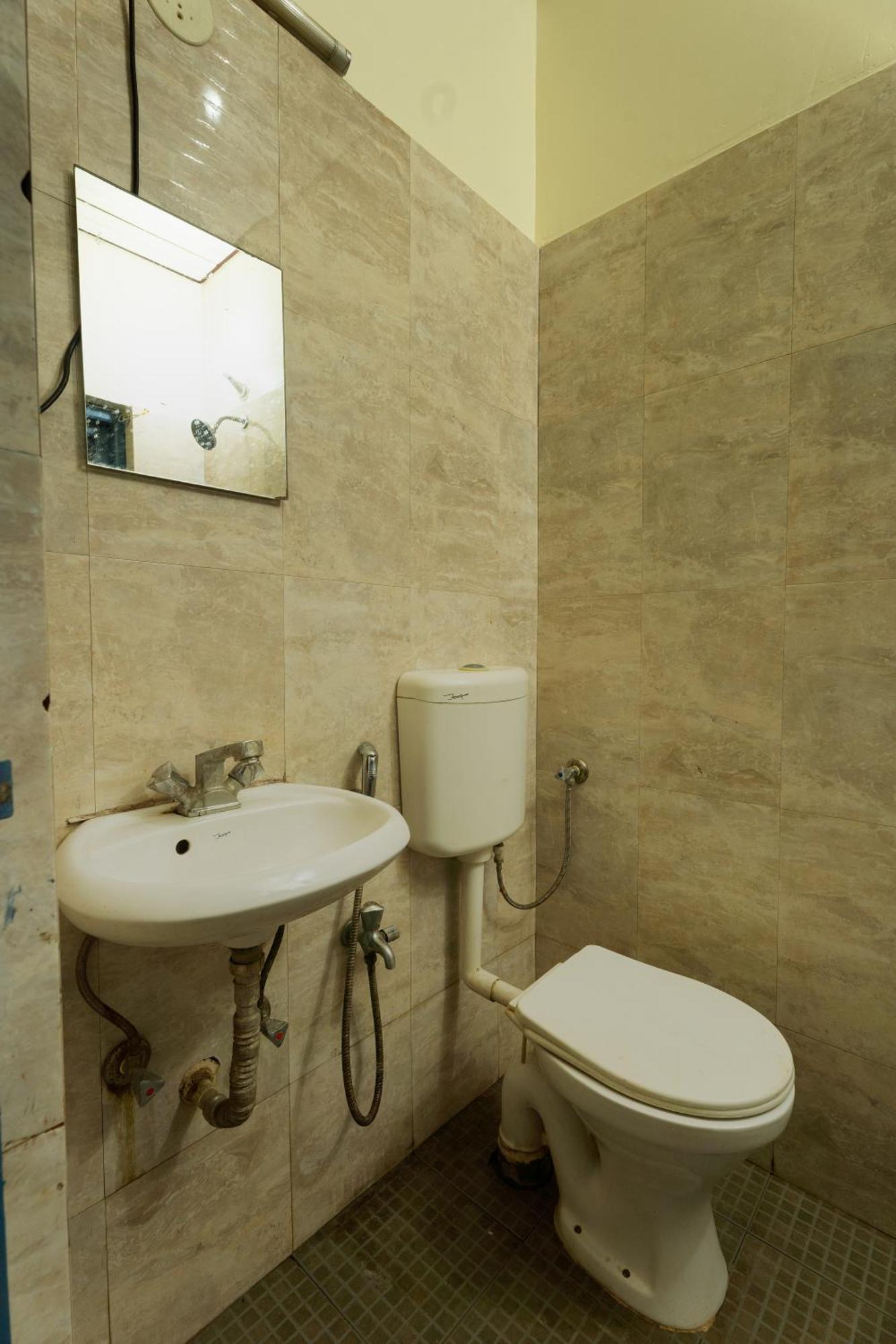 Gomes Pousada Guesthouse กัวเก่า ภายนอก รูปภาพ